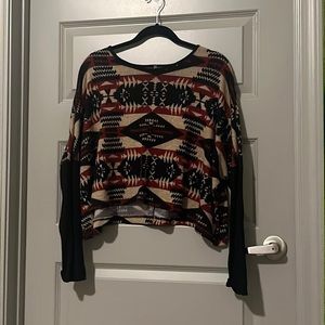 Aztec crop sweater. L
